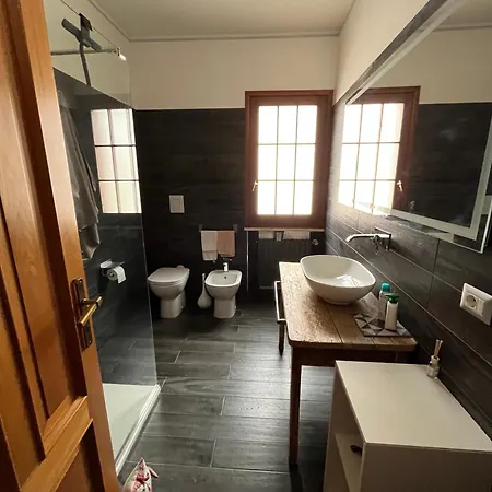 - Breathe アパート