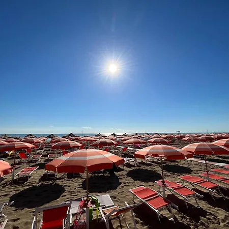 - Breathe アパート *