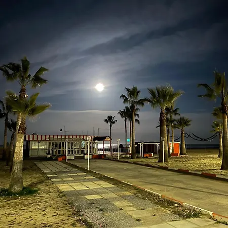 - Breathe アパート *